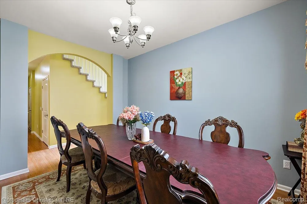 24354 Amanda Lane Novi City, MI 48375