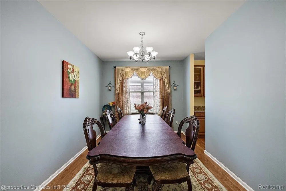 24354 Amanda Lane Novi City, MI 48375