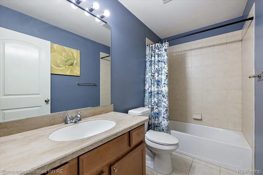 24354 Amanda Lane Novi City, MI 48375