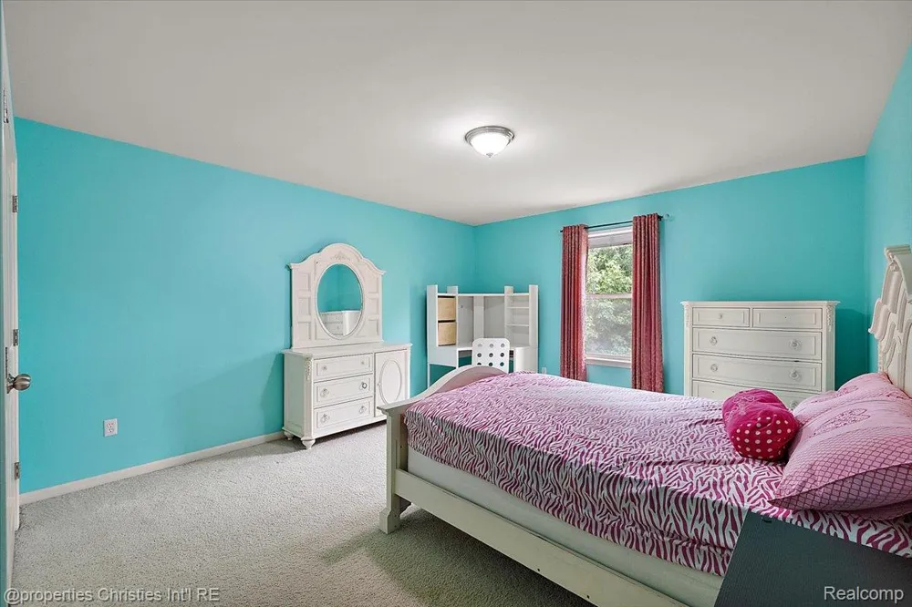 24354 Amanda Lane Novi City, MI 48375