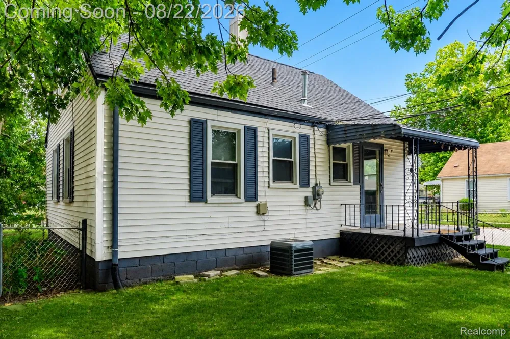 1726 Silman Street Ferndale City, MI 48220