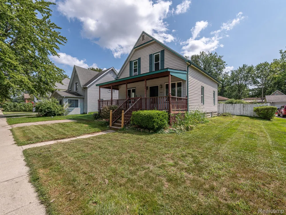 349 Monroe Street Carleton Village, MI 48117
