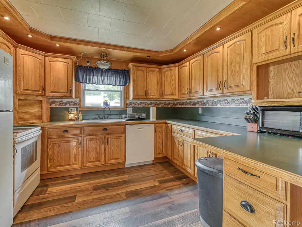 349 Monroe Street Carleton Village, MI 48117