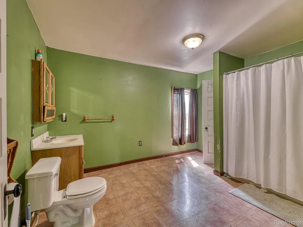 349 Monroe Street Carleton Village, MI 48117