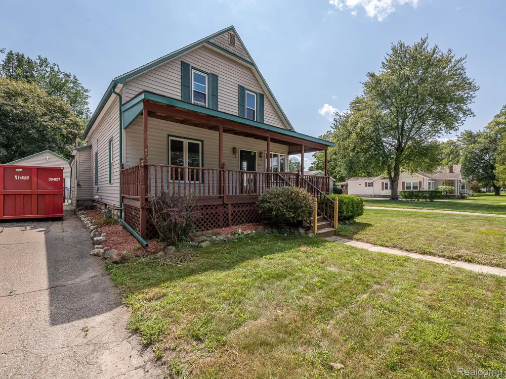 349 Monroe Street Carleton Village, MI 48117