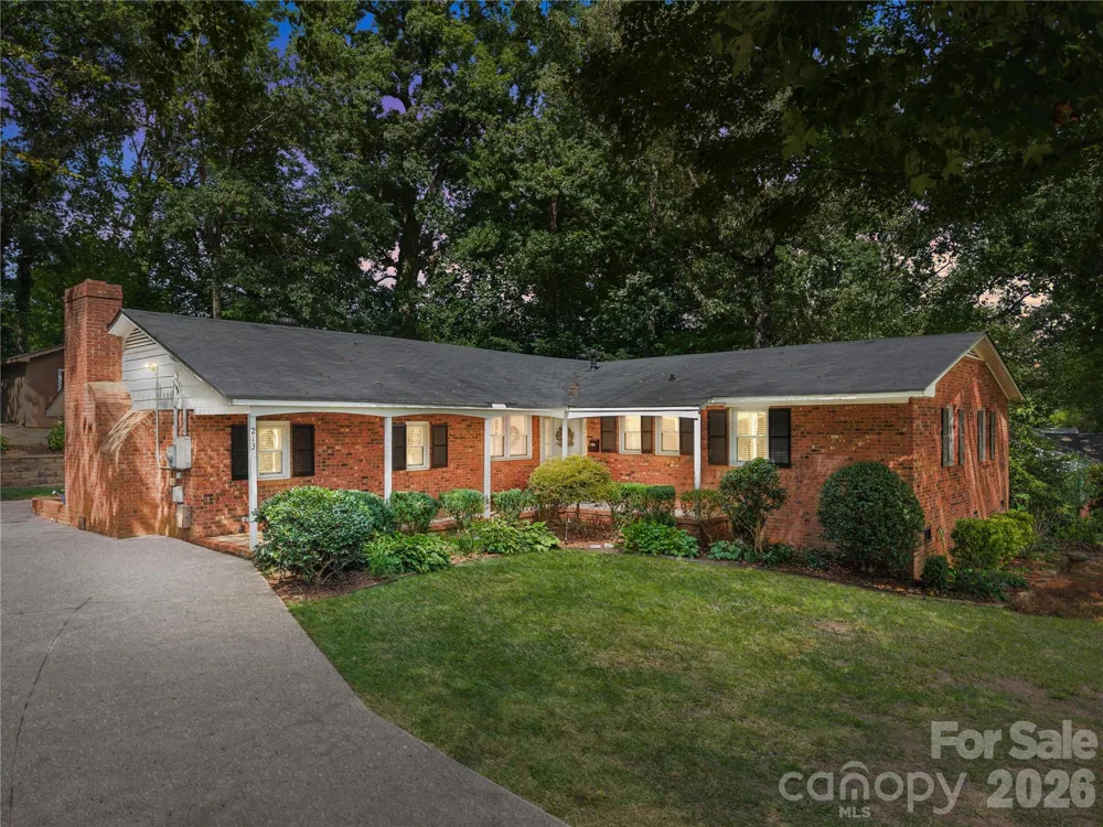 213 Dogwood Drive Mount Holly, NC 28120