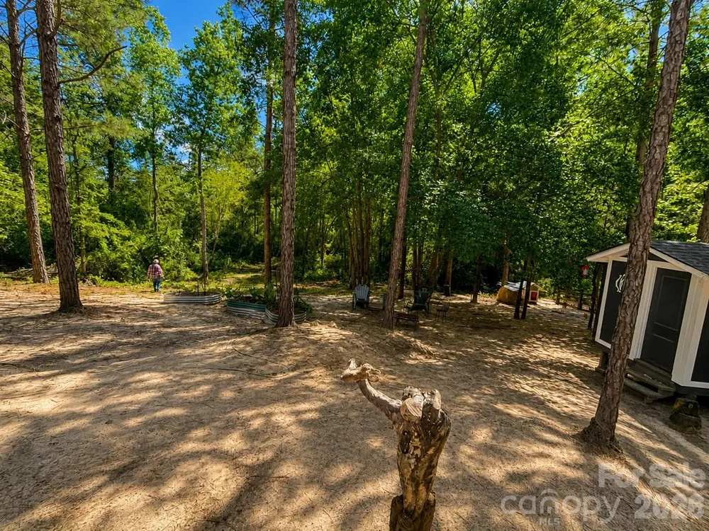 3203 Landfill Road Mount Croghan, SC 29727