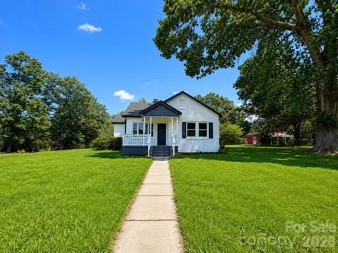 302 S Myrtle School Road