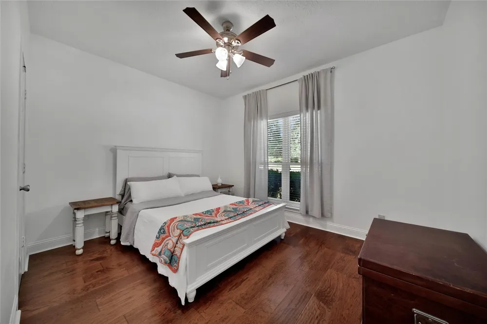 34605 Kara Lane Pinehurst, TX 77362