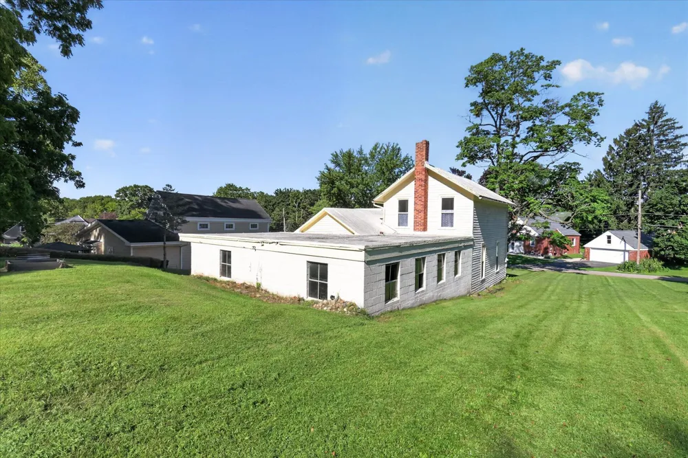 507 Furnace Street Manchester, MI 48158