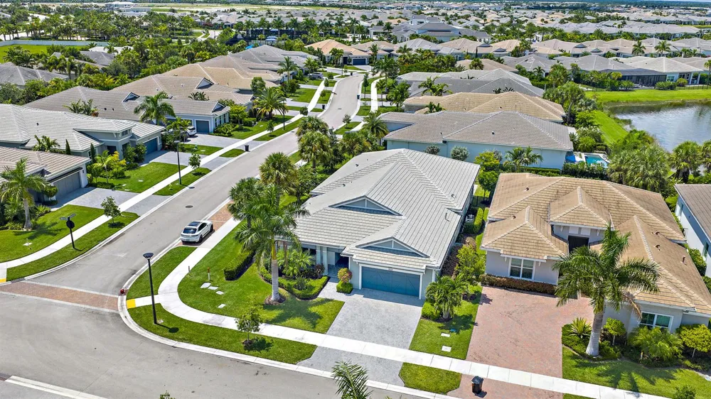 9935 Timber Creek Way Palm Beach Gardens, FL 33412