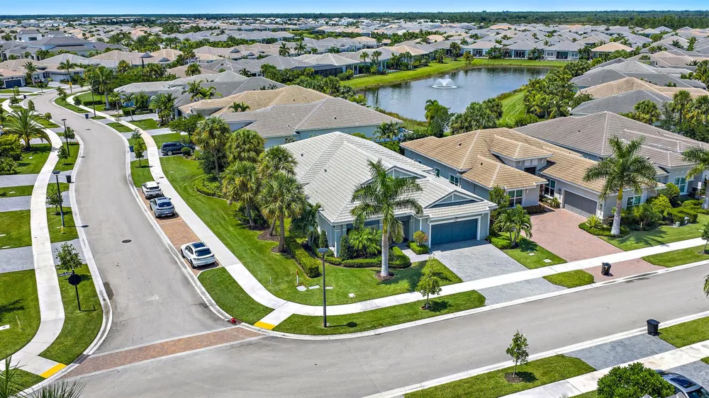 9935 Timber Creek Way Palm Beach Gardens, FL 33412