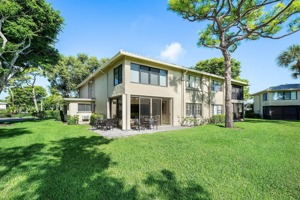16 WESTGATE LANE #16C Boynton Beach, FL 33436