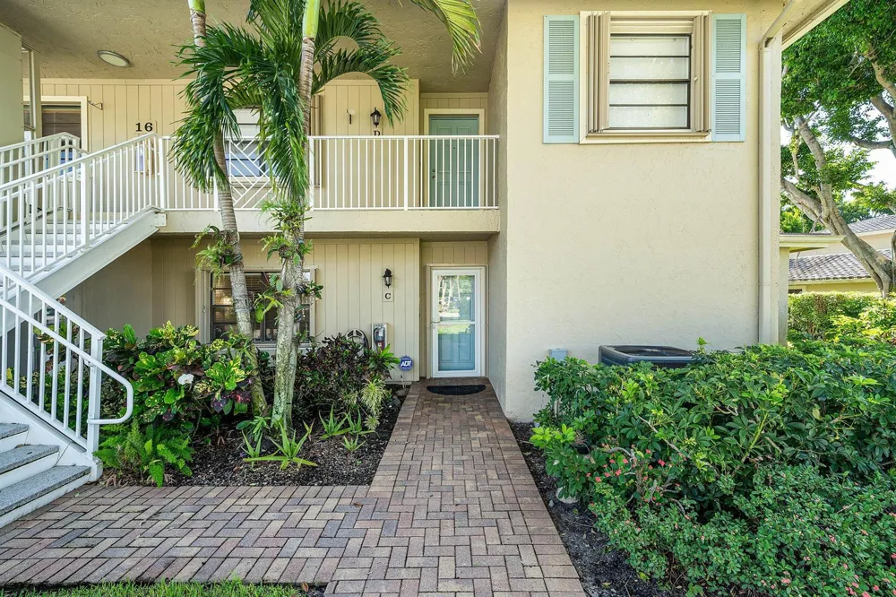 16 WESTGATE LANE #16C Boynton Beach, FL 33436
