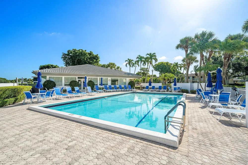 16 WESTGATE LANE #16C Boynton Beach, FL 33436