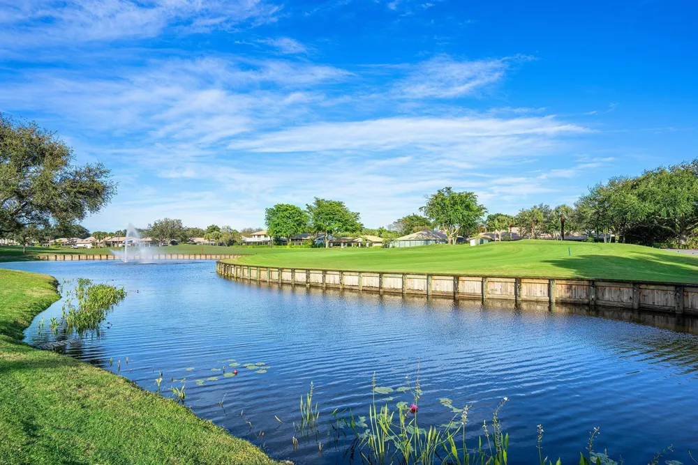 16 WESTGATE LANE #16C Boynton Beach, FL 33436