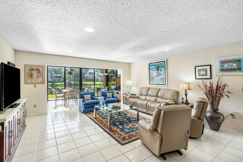 16 WESTGATE LANE #16C Boynton Beach, FL 33436