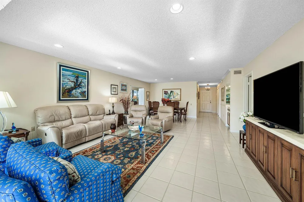 16 WESTGATE LANE #16C Boynton Beach, FL 33436