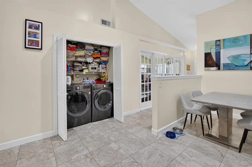 19600 Sea Pines Way Boca Raton, FL 33498