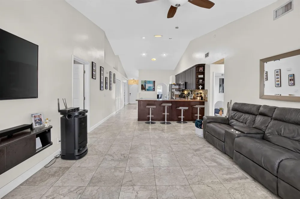 19600 Sea Pines Way Boca Raton, FL 33498