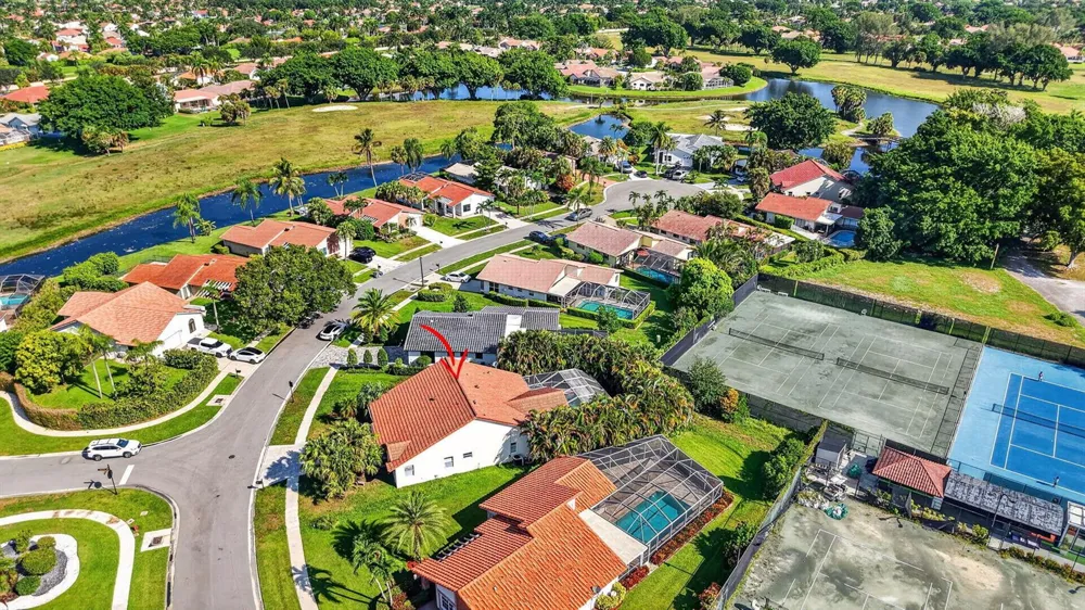 19600 Sea Pines Way Boca Raton, FL 33498