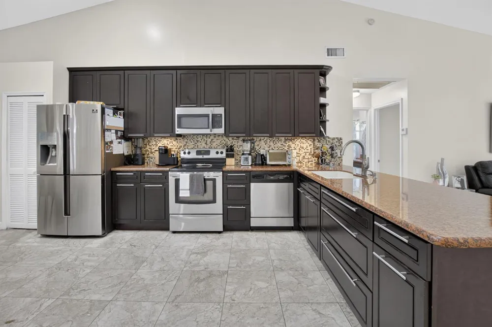 19600 Sea Pines Way Boca Raton, FL 33498