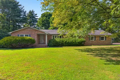 102 Picard Dr