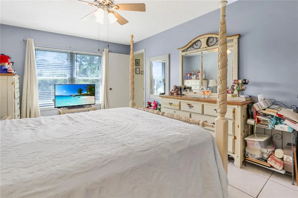 2005 NORTHLAKE DRIVE Sanford, FL 32773