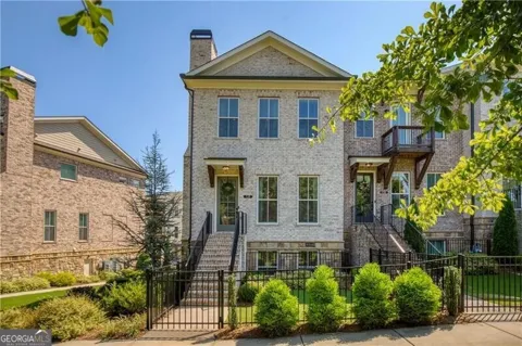 136 Everley WALK