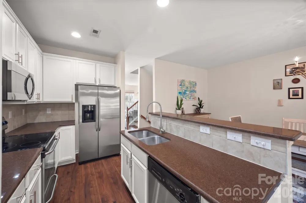 9700 Kings Parade Boulevard Charlotte, NC 28273