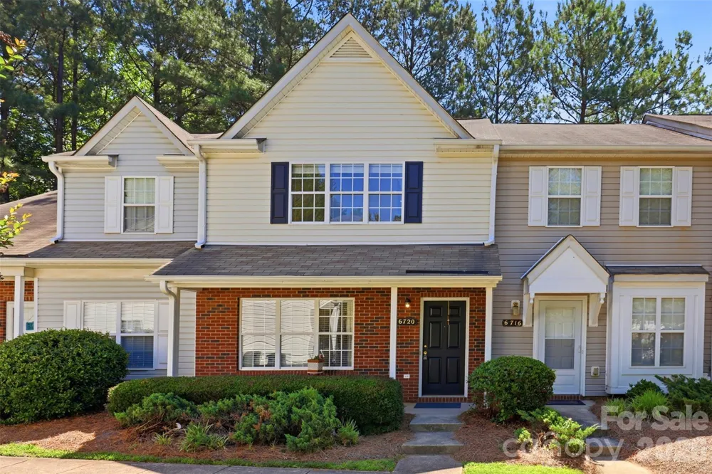 6720 Cypress Tree Lane Charlotte, NC 28215