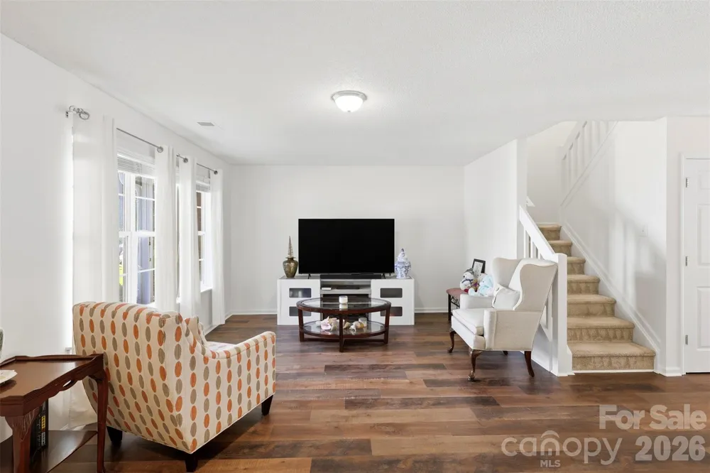 6720 Cypress Tree Lane Charlotte, NC 28215