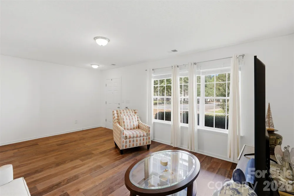 6720 Cypress Tree Lane Charlotte, NC 28215