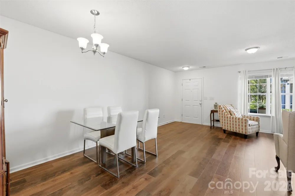 6720 Cypress Tree Lane Charlotte, NC 28215