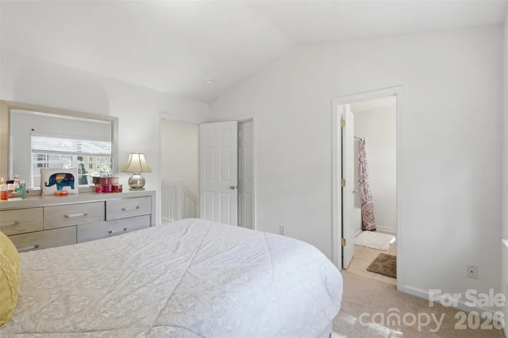 6720 Cypress Tree Lane Charlotte, NC 28215