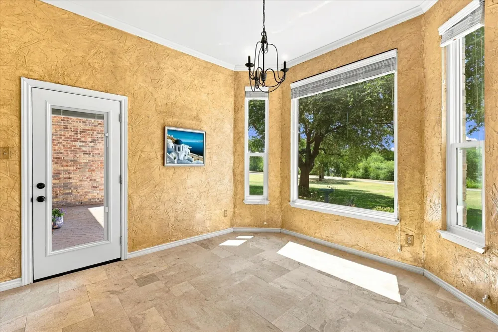 6301 Mesa Ridge Drive Fort Worth, TX 76137