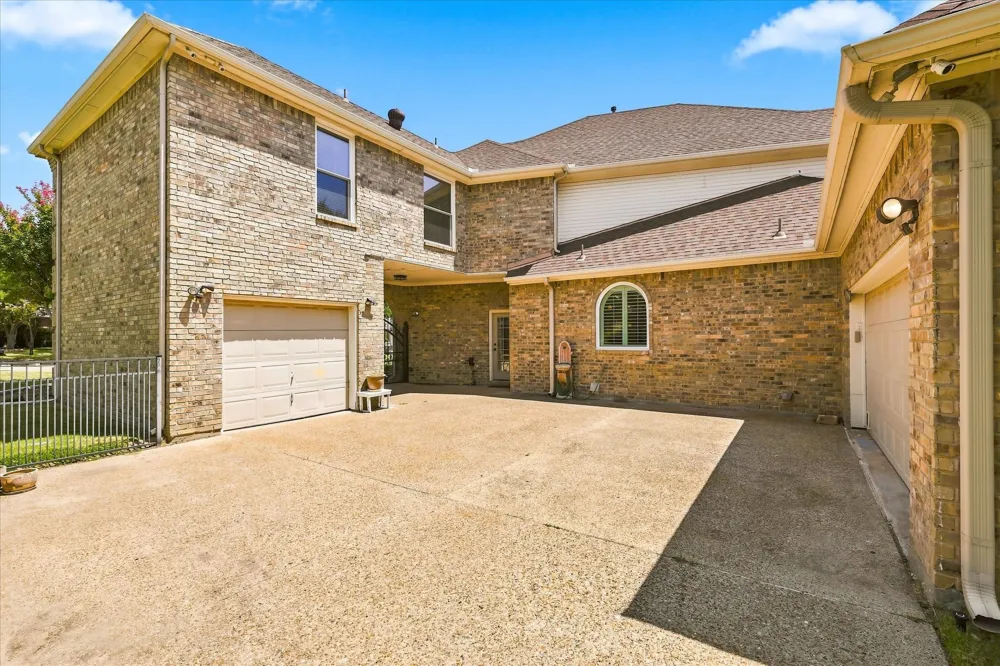 6301 Mesa Ridge Drive Fort Worth, TX 76137