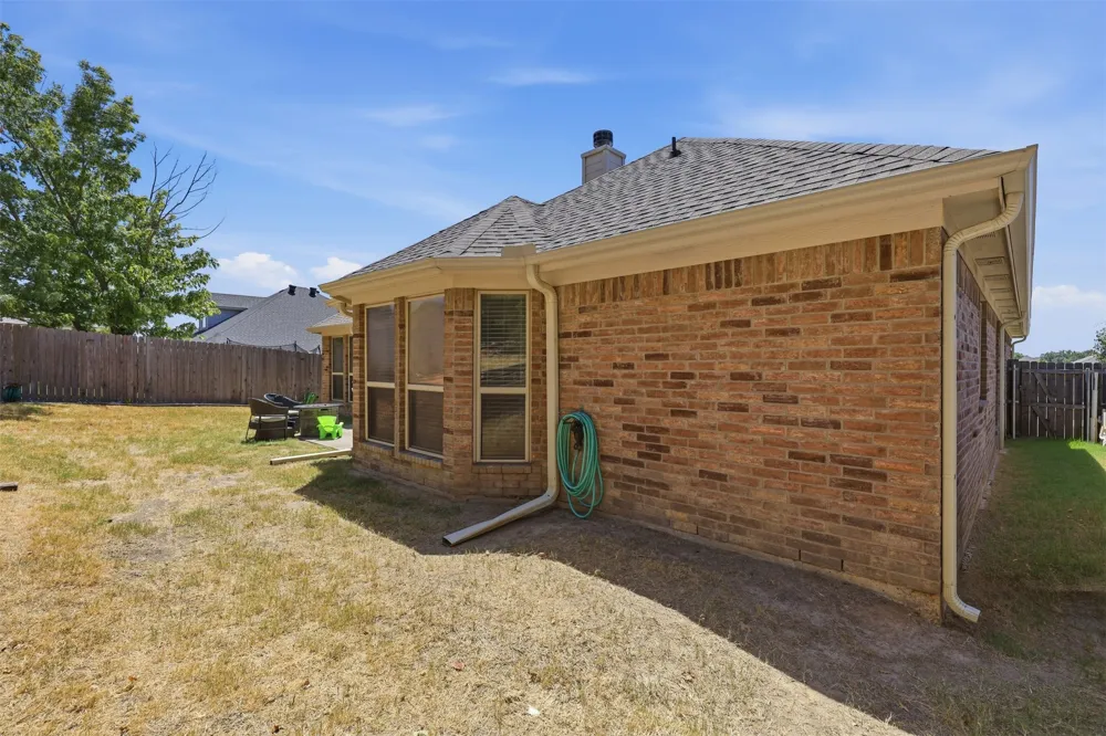 172 Overland Trail Willow Park, TX 76087