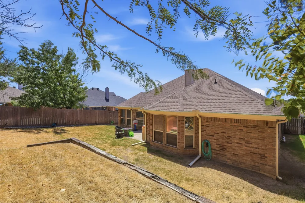 172 Overland Trail Willow Park, TX 76087
