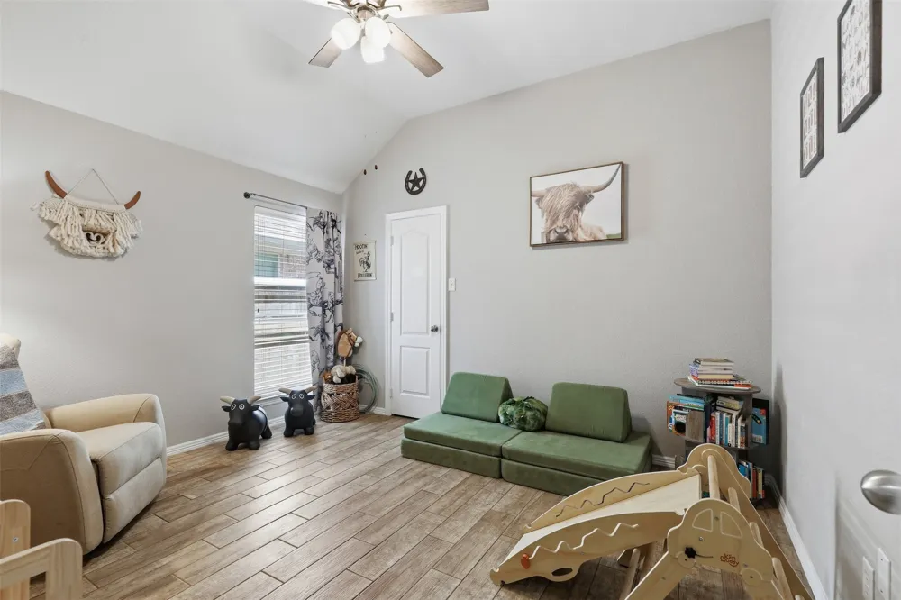 172 Overland Trail Willow Park, TX 76087
