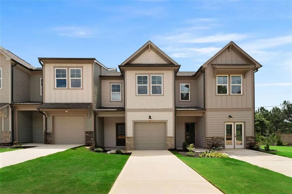 14 Magnolia Boulevard Cedartown, GA 30125