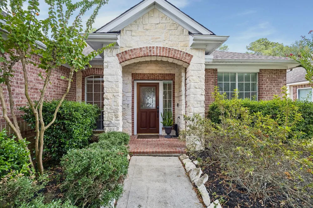 3214 Fair Falls Drive Kingwood, TX 77345