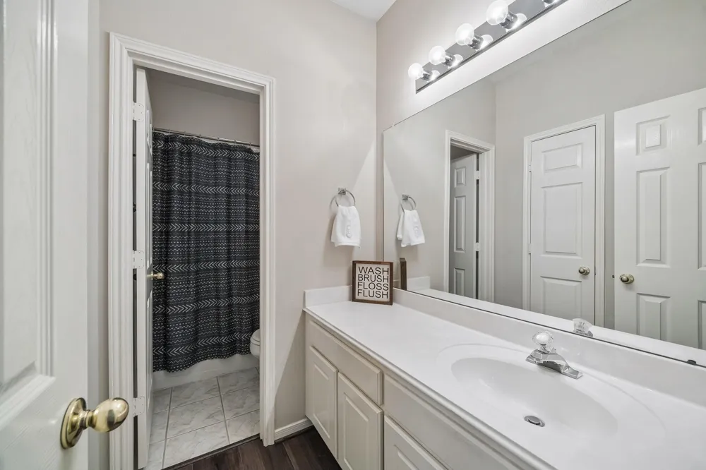 3214 Fair Falls Drive Kingwood, TX 77345