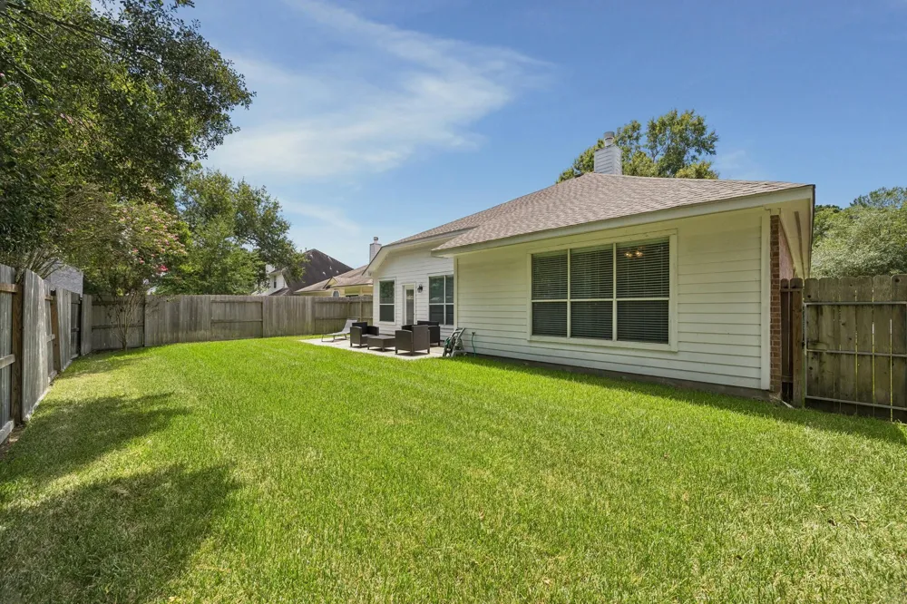 3214 Fair Falls Drive Kingwood, TX 77345