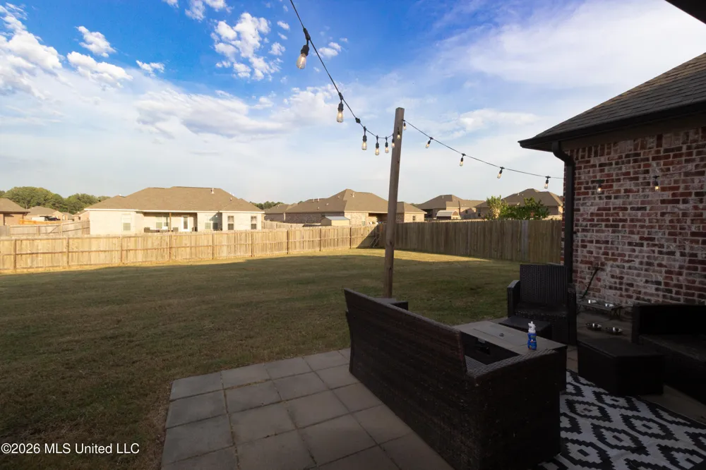115 Chartleigh Circle Canton, MS 39046