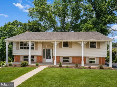 236 AMEDA DRIVE