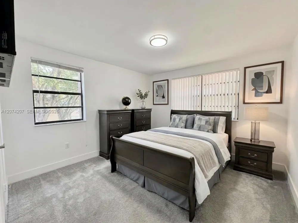 3432 NW 86th Way #201 Sunrise, FL 33351