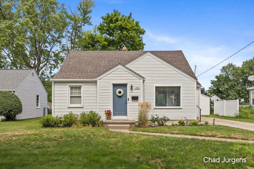 1333 Kelsey Street NE Grand Rapids, MI 49505