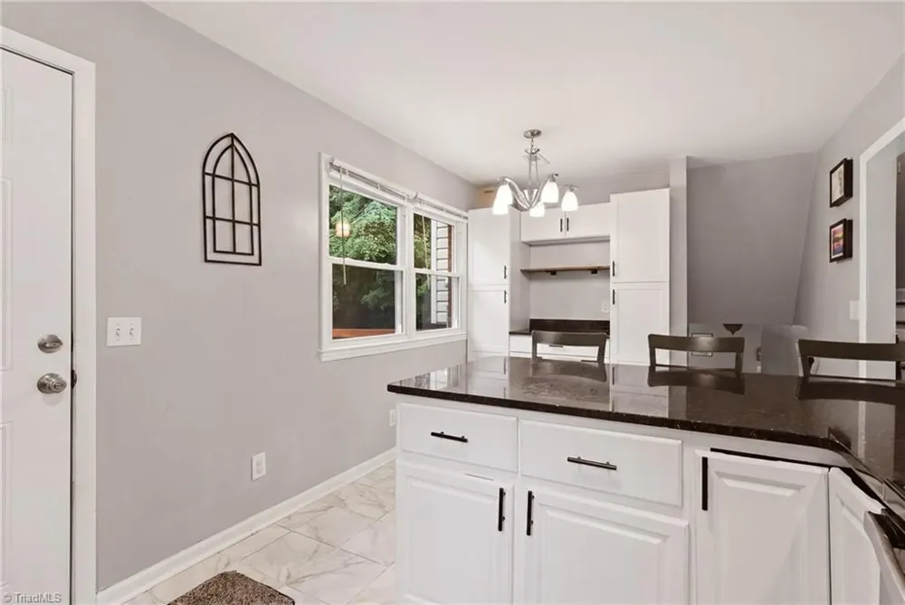 211 Yorktown Road Kernersville, NC 27284