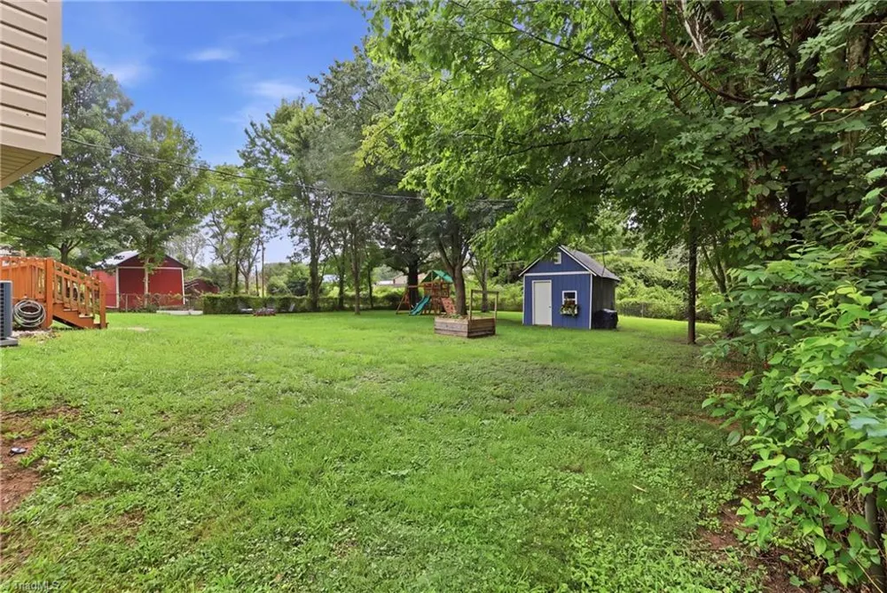 211 Yorktown Road Kernersville, NC 27284